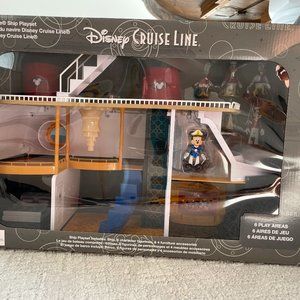 Disney Cruise Line Ship Play Set NIB